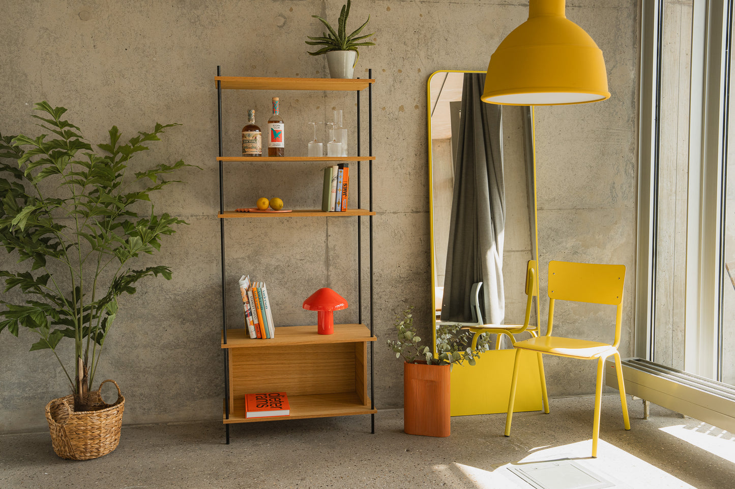 Standing Shelf Single H1