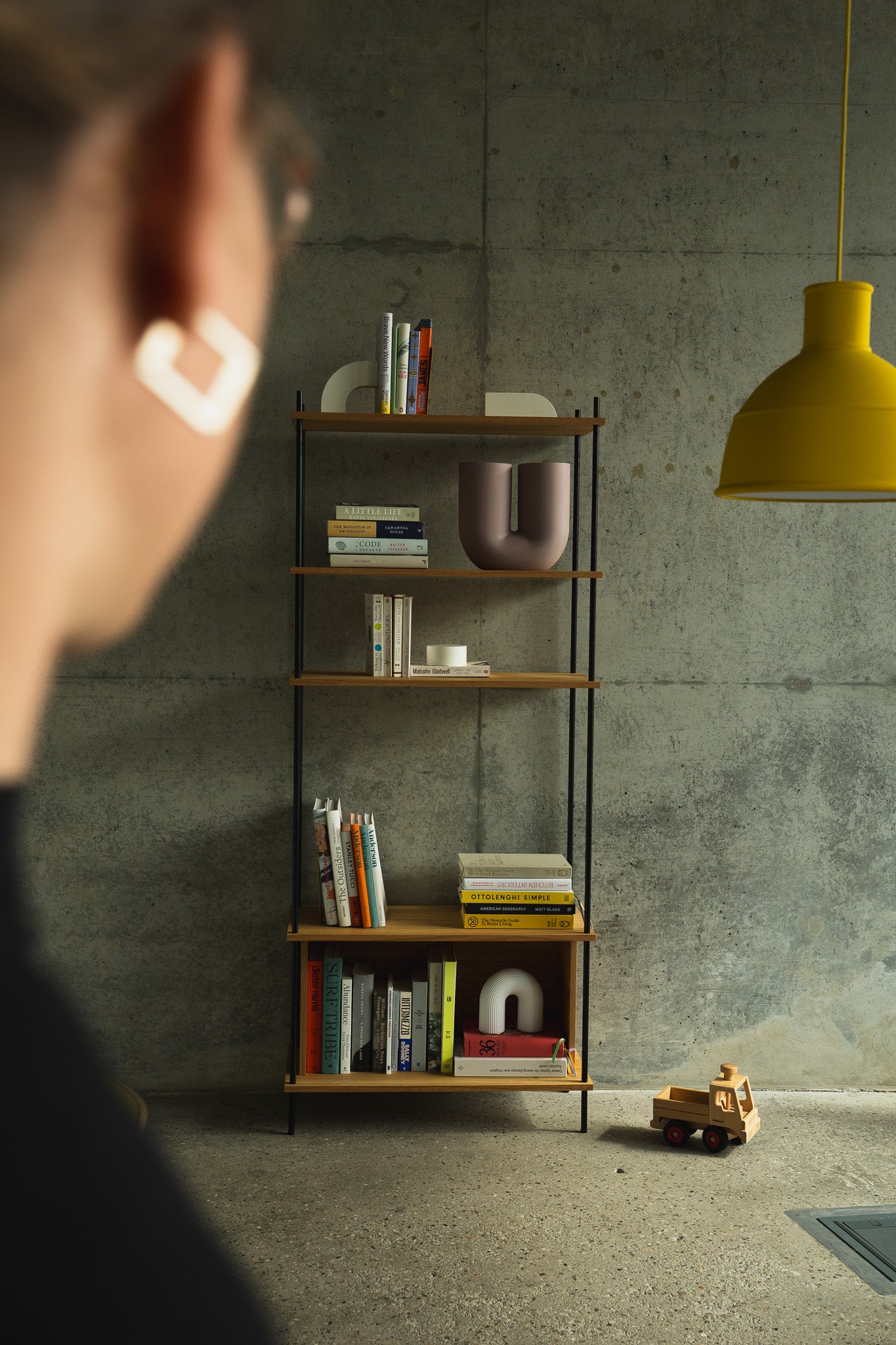 Book Shelf - Standing Shelf Single H1