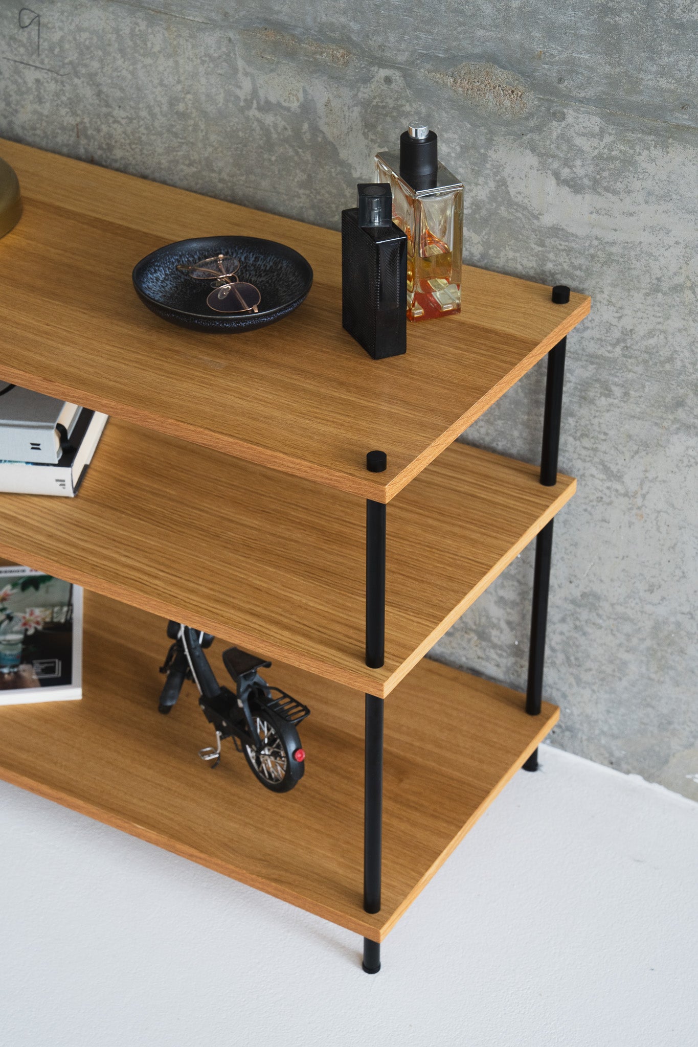 Sideboard - Standing Shelf Single L2