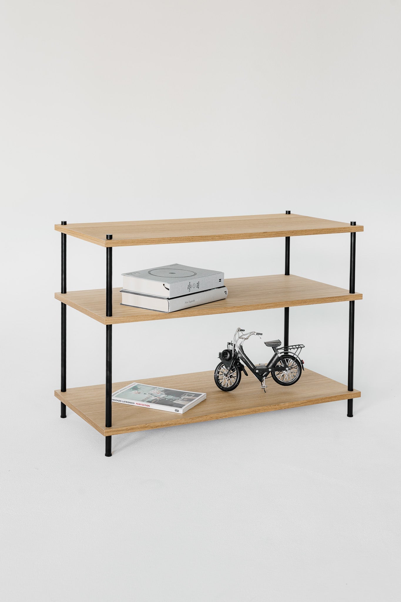 Compact Entryway Sideboard & Storage Unit - KUUDU Modular Shelving System - Oak