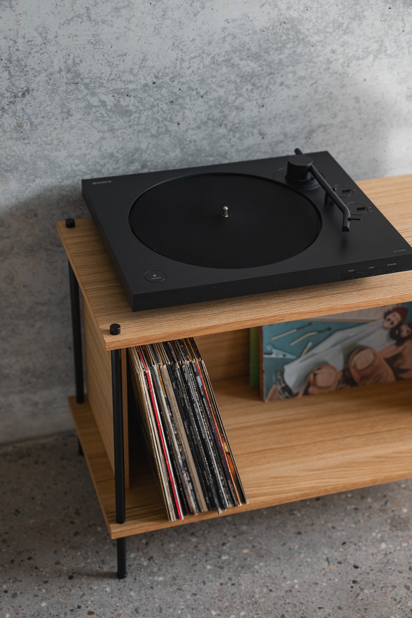 Lowboard - Standing Shelf Single L1