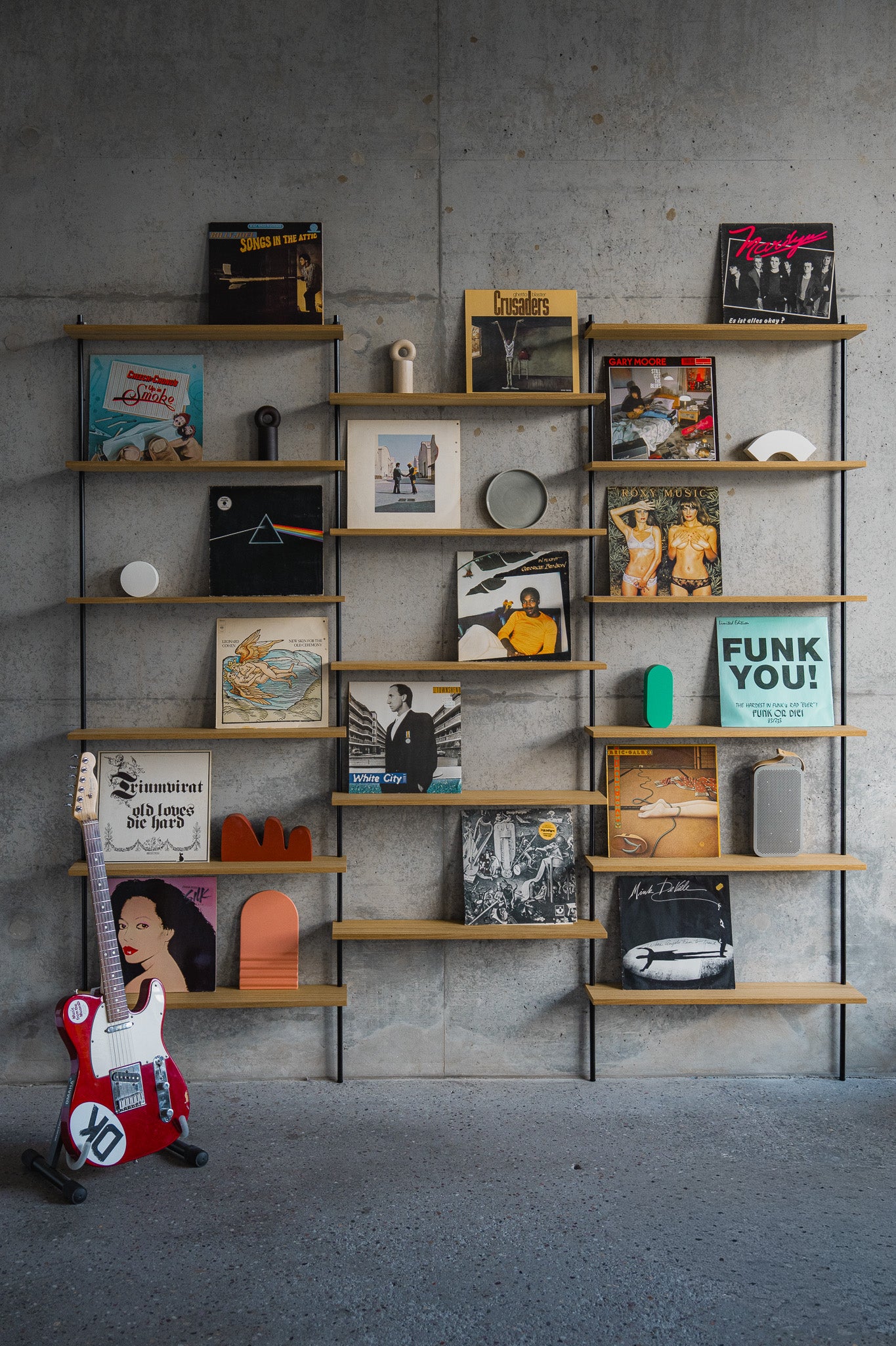 Wall Shelf Triple Shift H1M2H1