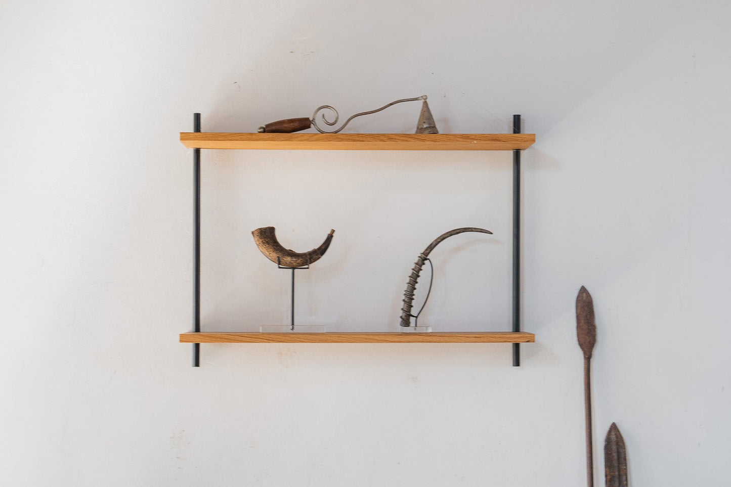 Wall Shelf Single L1