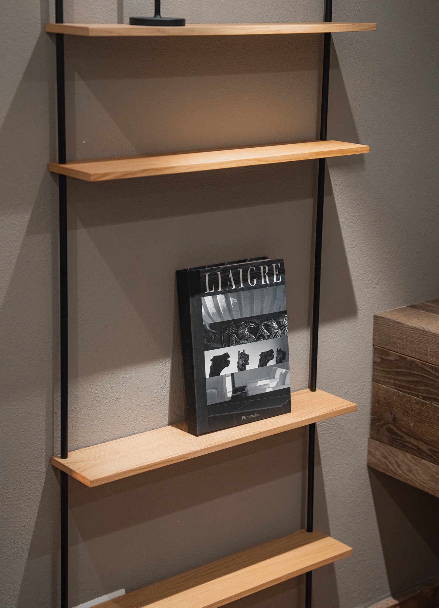 Wall Shelf Single H2